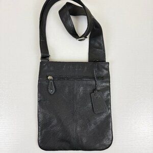 EUC Radley London Black Leather Crossbody Bag